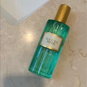 Gucci Mémoire D’une Odeur Perfume